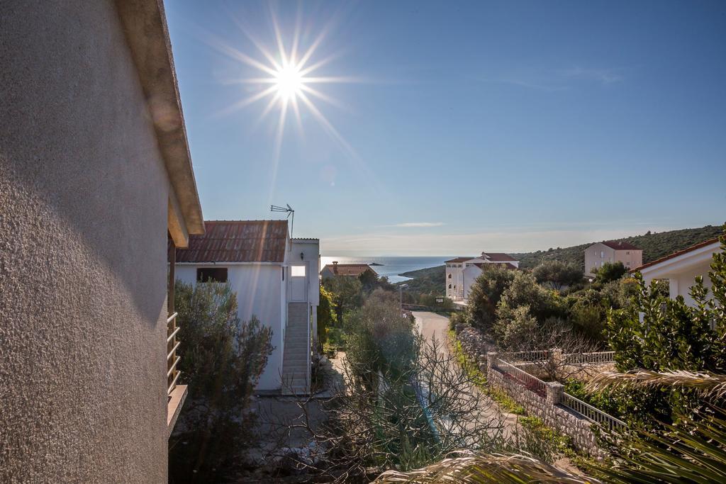 Apartment Srecko Vinišće 외부 사진