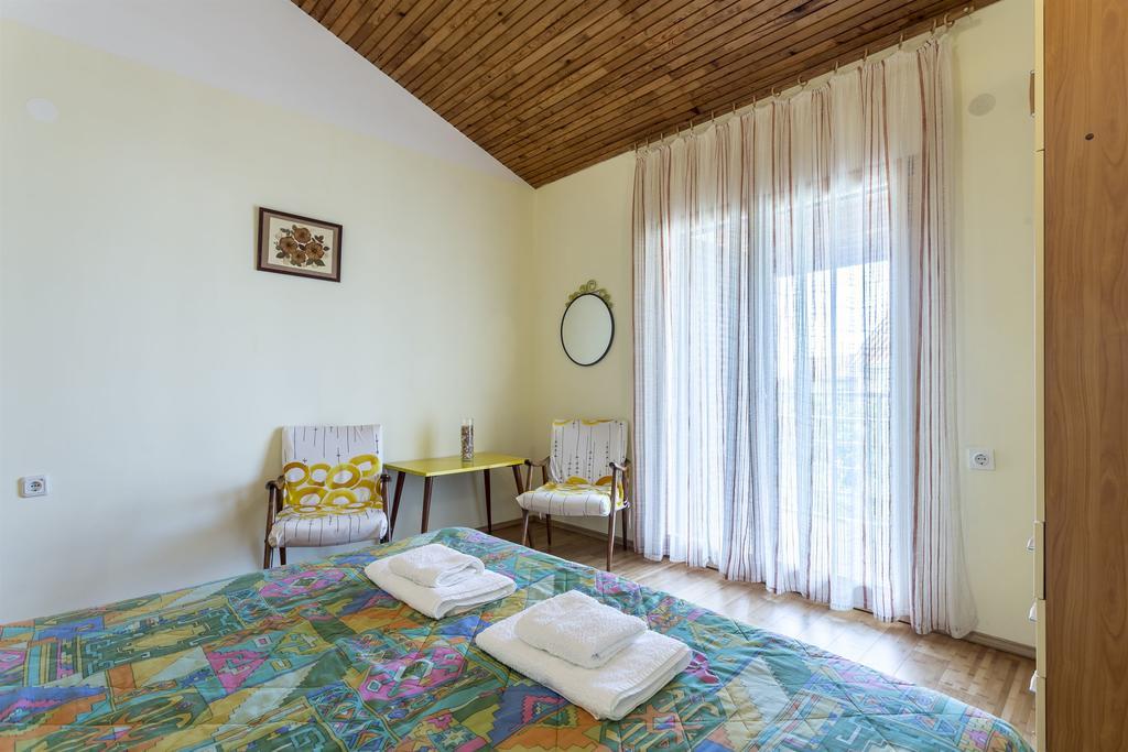 Apartment Srecko Vinišće 외부 사진