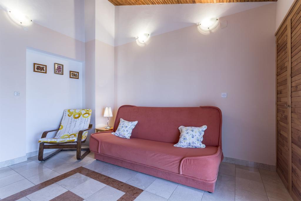 Apartment Srecko Vinišće 외부 사진